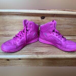 Zumba Brand “Boss” high tops in Pink. Size 7